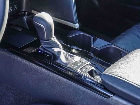 Used 2025 Toyota Camry XSE image 18