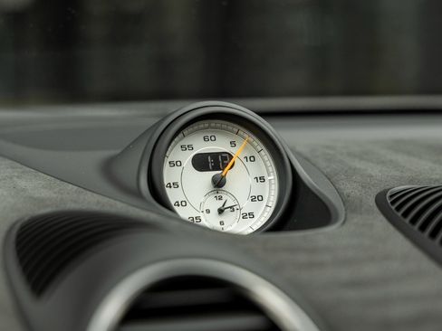 Used 2025 Porsche 718 Cayman GT4 RS w/ Weissach Package image 39