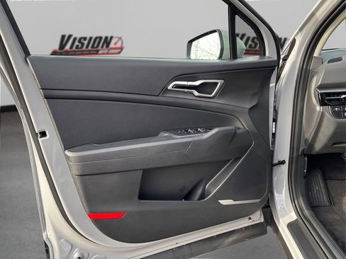 New 2026 Kia Sportage S image 14
