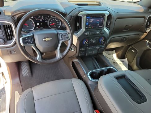 Used 2021 Chevrolet Silverado 1500 LTZ w/ LTZ Premium Package AWD/4WD image 14