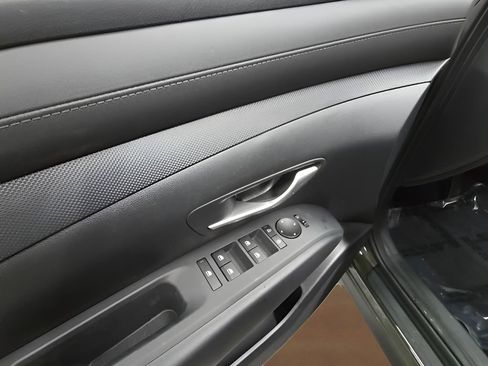 New 2026 Hyundai Tucson SE image 10