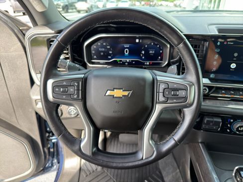Used 2023 Chevrolet Silverado 1500 LTZ w/ Technology Package AWD/4WD image 14