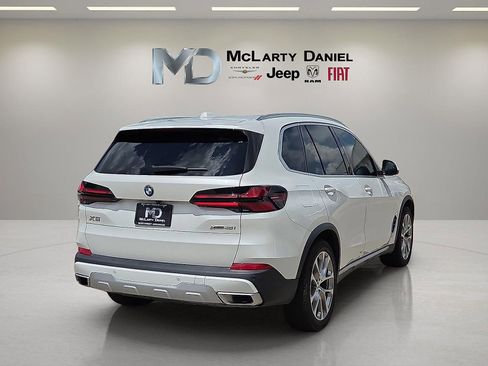 Used 2025 BMW X5 xDrive40i AWD/4WD image 5