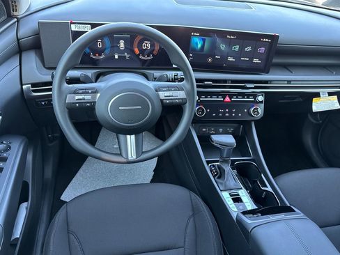 New 2026 Hyundai Tucson SEL image 13