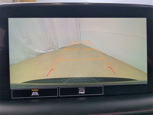 Used 2021 Chevrolet Suburban RST image 31