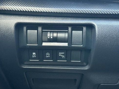 Used 2023 Subaru Crosstrek 2.0i Premium image 30