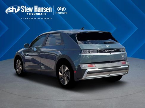 New 2026 Hyundai Ioniq 5 SEL image 6