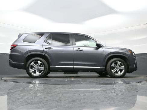 Used 2023 Honda Pilot EX-L image 33