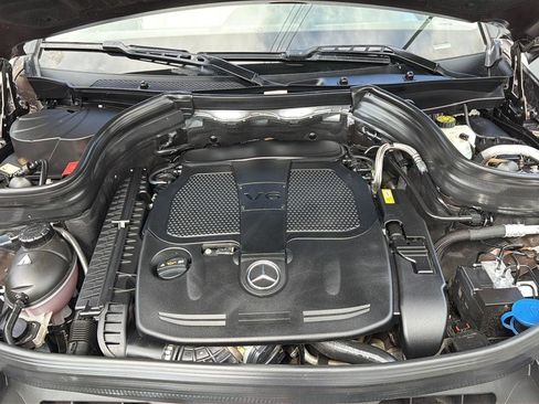Used 2015 Mercedes-Benz GLK 350 4MATIC image 30