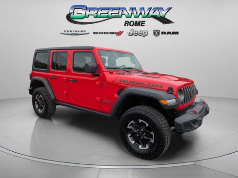 Used 2025 Jeep Wrangler Unlimited Rubicon image 1