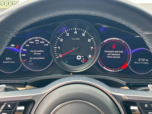 Certified 2023 Porsche Cayenne Platinum Edition image 24