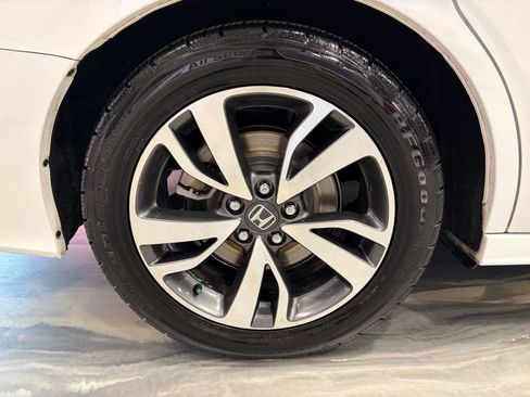 Used 2022 Honda Odyssey Touring image 32