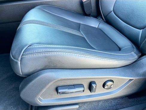 Used 2024 Honda Pilot EX-L image 18