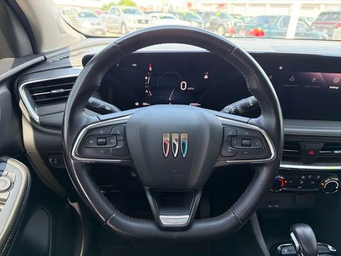 Used 2024 Buick Encore GX Sport Touring FWD image 10