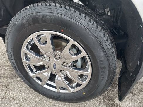 Used 2020 Ford Ranger Lariat w/ Equipment Group 501A Mid image 13