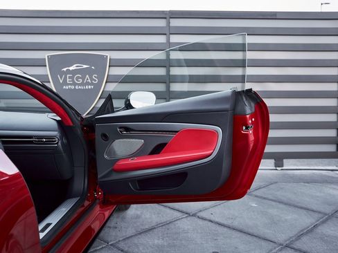 Used 2024 Aston Martin DB12 Coupe image 21