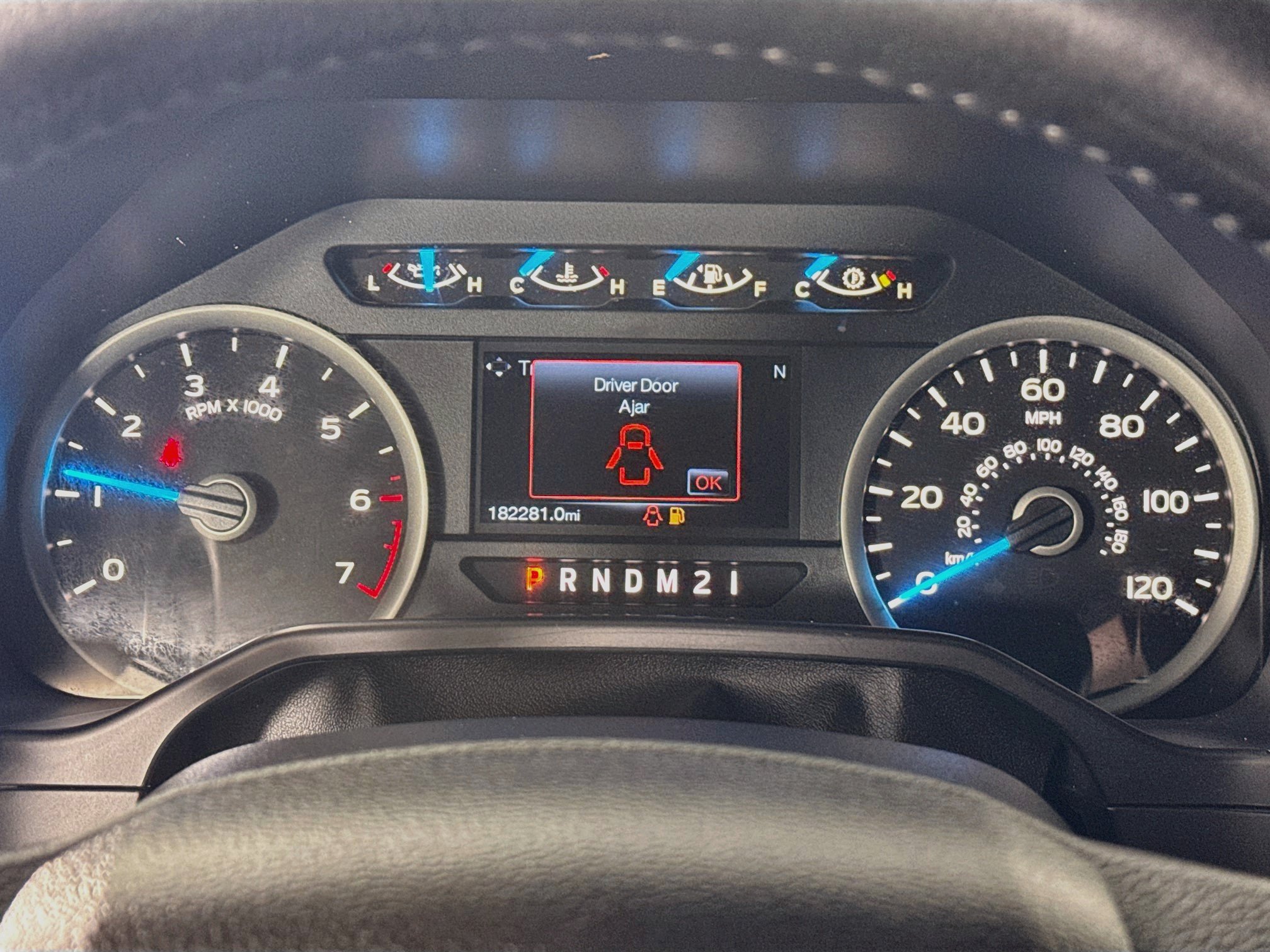 Used 2016 Ford F150 XLT w/ Equipment Group 302A Luxury AWD/4WD image 14