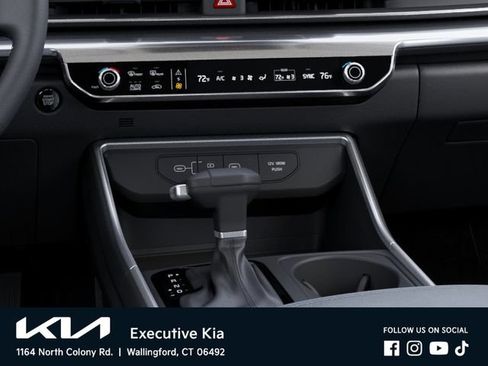 New 2026 Kia Carnival SX Prestige FWD image 23