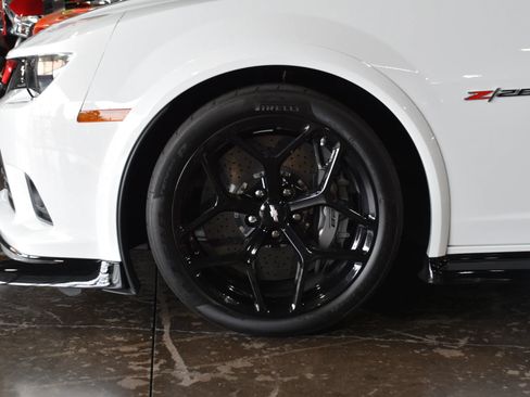 Used 2014 Chevrolet Camaro Z/28 RWD image 58