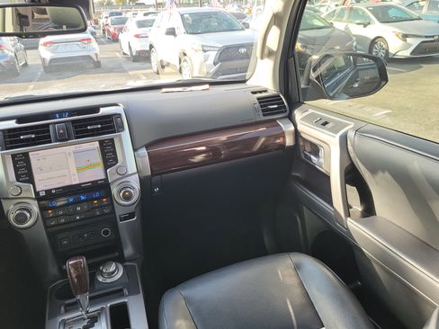 Used 2020 Toyota 4Runner Limited image 17
