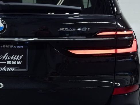 New 2027 BMW X7 xDrive40i w/ M Sport Package AWD/4WD image 14