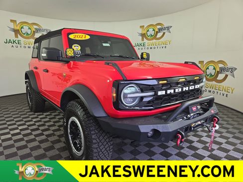 Used 2021 Ford Bronco Badlands image 1