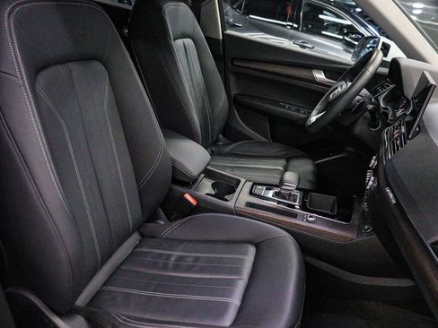 Used 2023 Audi Q5 2.0T Premium w/ Convenience Package AWD/4WD image 18