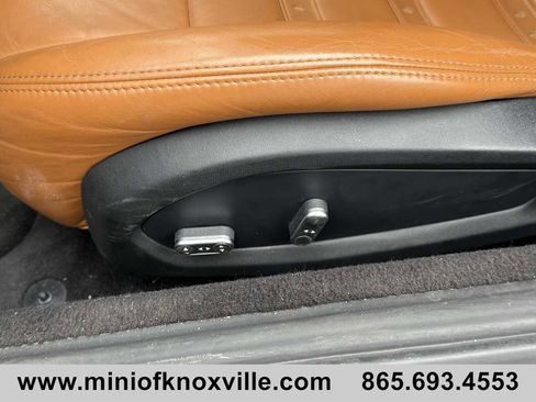 Used 2016 Ferrari California T image 12