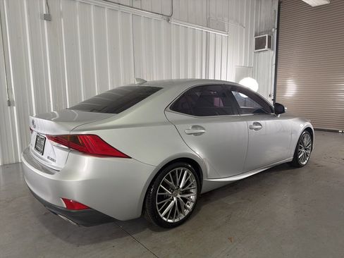 Used 2017 Lexus IS 200t image 6