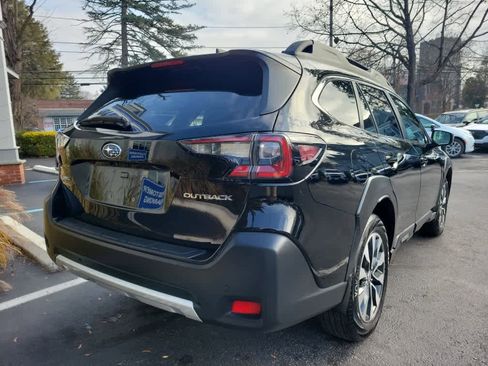 Certified 2023 Subaru Outback Limited image 3