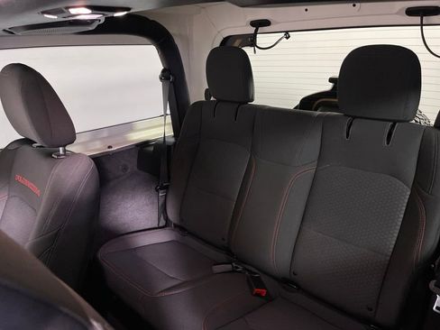 Used 2019 Jeep Wrangler Rubicon image 13