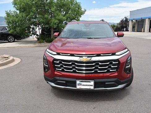 New 2026 Chevrolet Equinox LT w/ Convenience Package II image 2