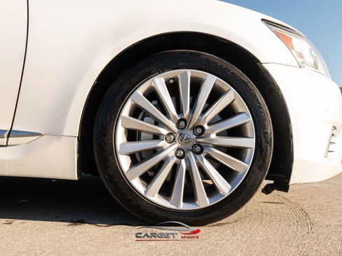 Used 2017 Lexus LS 460 AWD w/ Comfort Package image 10