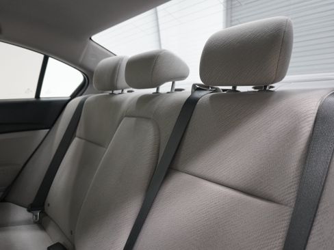 Used 2013 Honda Civic LX image 13
