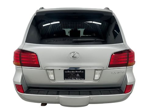 Used 2011 Lexus LX 570 4WD image 5
