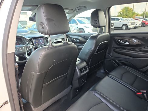 Certified 2023 GMC Terrain SLT w/ Elevation Edition FWD image 12