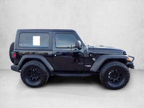 Used 2021 Jeep Wrangler Sport image 5