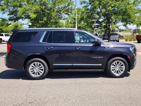 Used 2024 GMC Yukon SLT AWD/4WD image 40