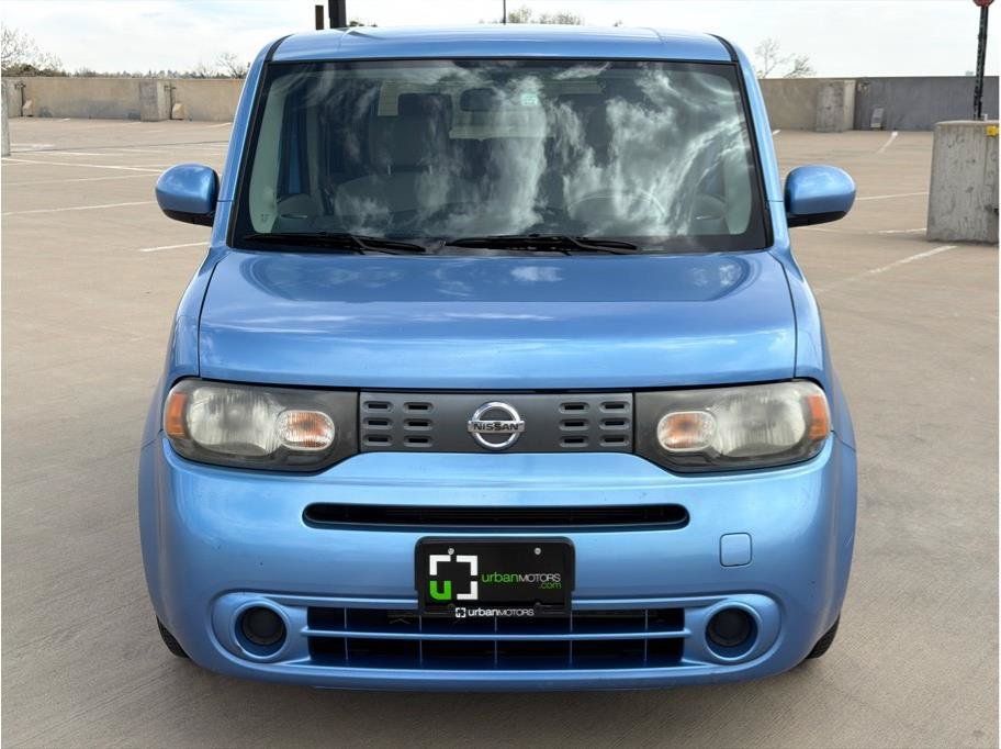 Used 2013 Nissan Cube FWD image 2