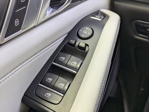 Used 2023 BMW X5 xDrive40i w/ Premium Package AWD/4WD image 26