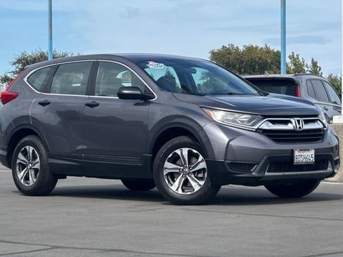 Used 2017 Honda CR-V LX image 2