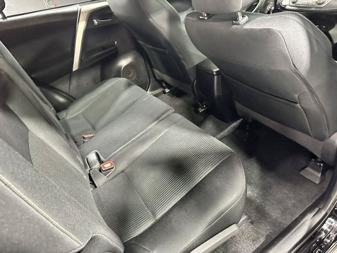 Used 2015 Toyota RAV4 XLE AWD/4WD image 31