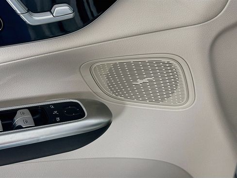 Certified 2026 Mercedes-Benz GLC 300 4MATIC image 19