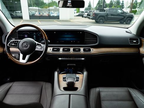 Used 2020 Mercedes-Benz GLE 450 4MATIC image 8