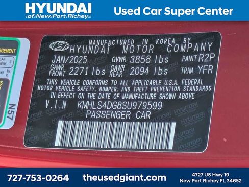 Certified 2025 Hyundai Elantra SEL FWD image 35