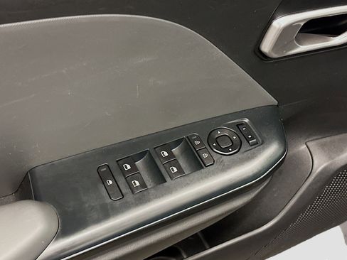 Used 2025 Kia K4 FWD image 15