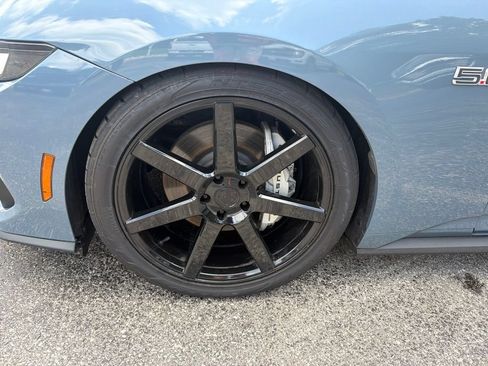 Used 2024 Ford Mustang GT Premium RWD image 9