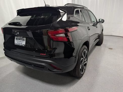 New 2026 Chevrolet Trax RS w/ Driver Confidence Package FWD image 3