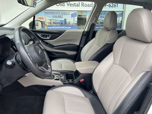 Used 2023 Subaru Forester Limited image 8