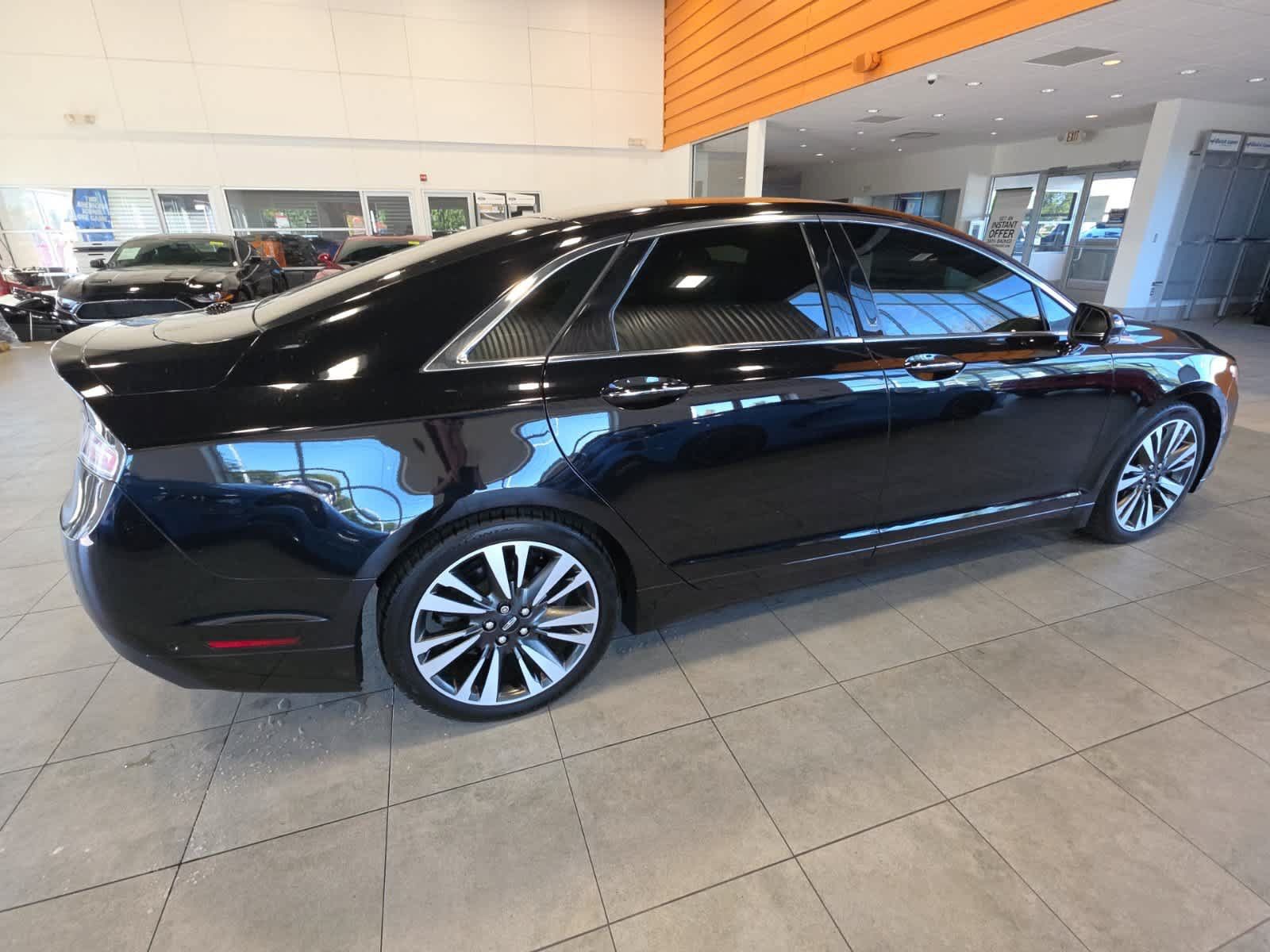 Used 2020 Lincoln MKZ Reserve w/ Elements Package AWD/4WD image 5